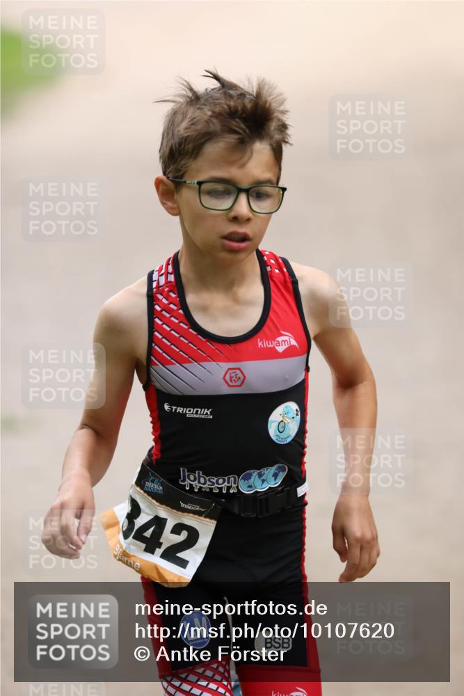 30.08.2026 - Elbe Triathlon Hamburg Antke Förster http://msf.ph/oto/10107620 30.08.2026 12:51:00 Laufen 342 meine-sportfotos.de