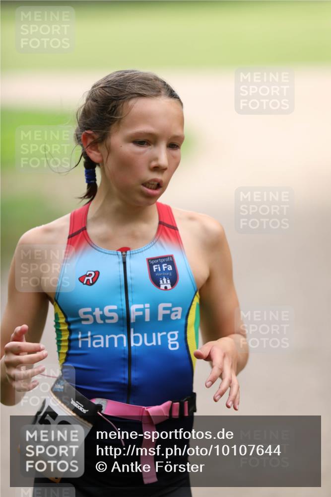 30.08.2026 - Elbe Triathlon Hamburg Antke Förster http://msf.ph/oto/10107644 30.08.2026 12:51:22 Laufen 52 meine-sportfotos.de
