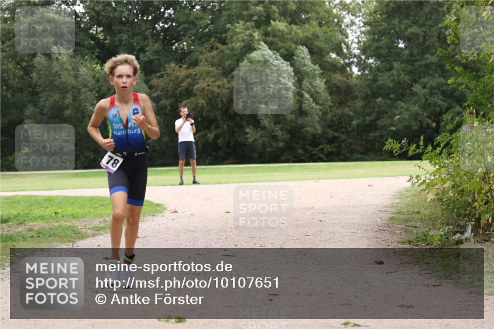 30.08.2026 - Elbe Triathlon Hamburg Antke Förster http://msf.ph/oto/10107651 30.08.2026 12:57:00 Laufen 78 meine-sportfotos.de