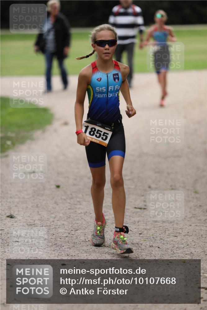 30.08.2026 - Elbe Triathlon Hamburg Antke Förster http://msf.ph/oto/10107668 30.08.2026 12:51:48 Laufen 1855 meine-sportfotos.de