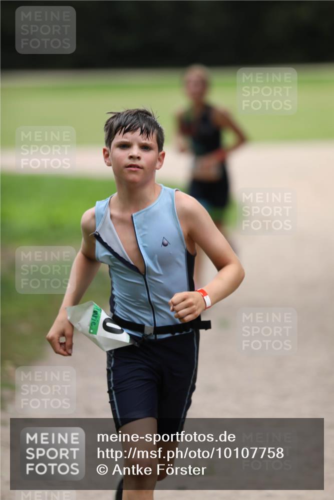 30.08.2026 - Elbe Triathlon Hamburg Antke Förster http://msf.ph/oto/10107758 30.08.2026 12:52:52 Laufen  meine-sportfotos.de
