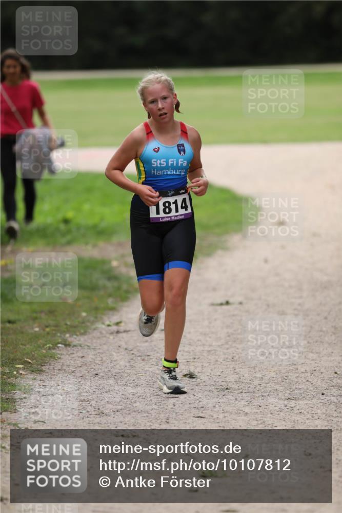 30.08.2026 - Elbe Triathlon Hamburg Antke Förster http://msf.ph/oto/10107812 30.08.2026 12:53:41 Laufen 1814 meine-sportfotos.de