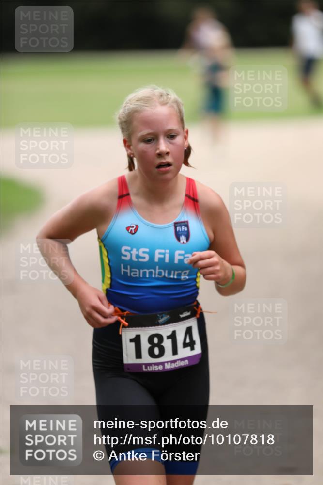 30.08.2026 - Elbe Triathlon Hamburg Antke Förster http://msf.ph/oto/10107818 30.08.2026 12:53:43 Laufen 1814 meine-sportfotos.de