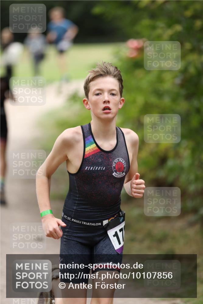 30.08.2026 - Elbe Triathlon Hamburg Antke Förster http://msf.ph/oto/10107856 30.08.2026 12:54:09 Laufen 1910, 17 meine-sportfotos.de