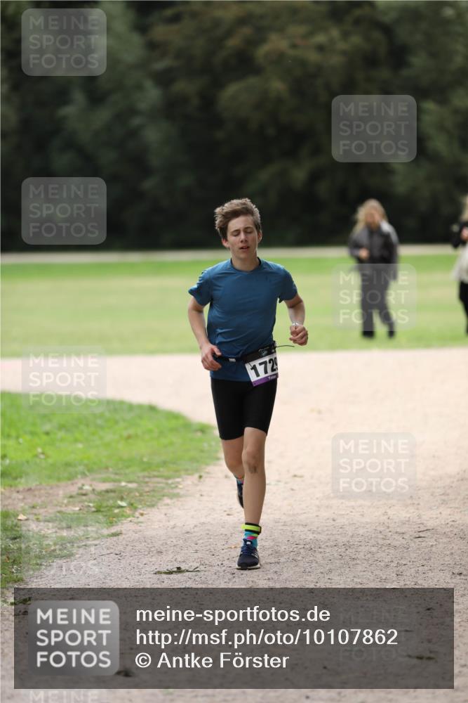 30.08.2026 - Elbe Triathlon Hamburg Antke Förster http://msf.ph/oto/10107862 30.08.2026 12:54:17 Laufen 172 meine-sportfotos.de