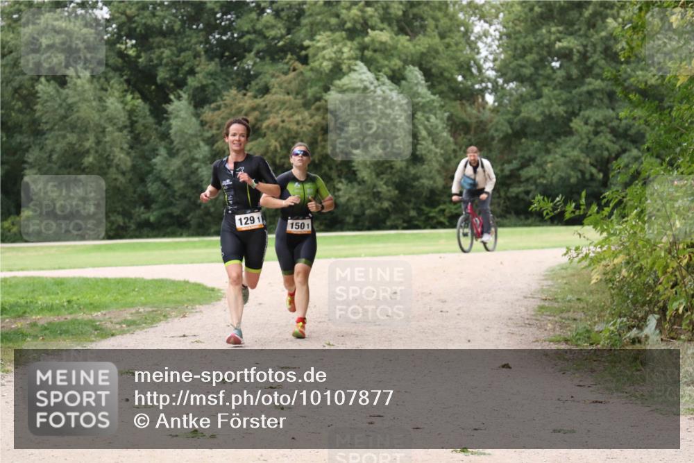 30.08.2026 - Elbe Triathlon Hamburg Antke Förster http://msf.ph/oto/10107877 30.08.2026 14:23:53 Laufen 129, 1, 1501 meine-sportfotos.de