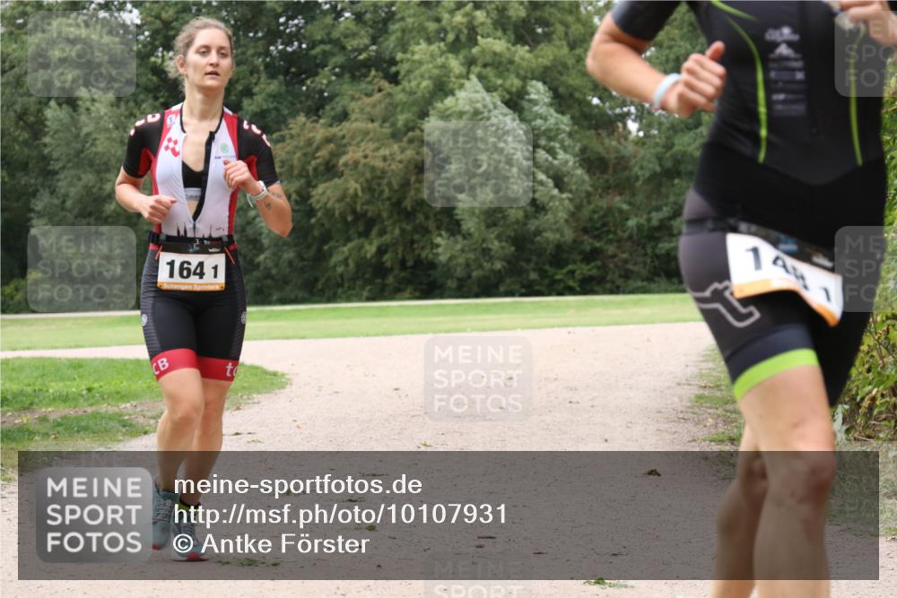 30.08.2026 - Elbe Triathlon Hamburg Antke Förster http://msf.ph/oto/10107931 30.08.2026 14:25:27 Laufen 1641, 481 meine-sportfotos.de