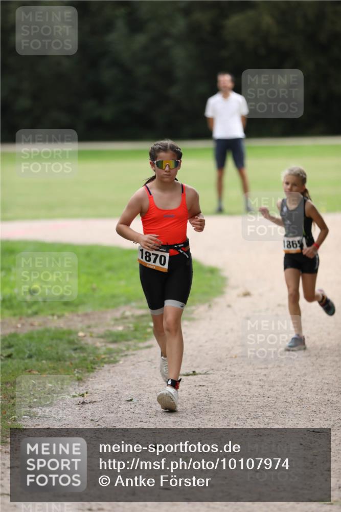 30.08.2026 - Elbe Triathlon Hamburg Antke Förster http://msf.ph/oto/10107974 30.08.2026 12:55:34 Laufen 1870, 186 meine-sportfotos.de