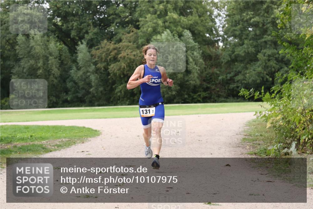30.08.2026 - Elbe Triathlon Hamburg Antke Förster http://msf.ph/oto/10107975 30.08.2026 14:26:16 Laufen 131, 1 meine-sportfotos.de