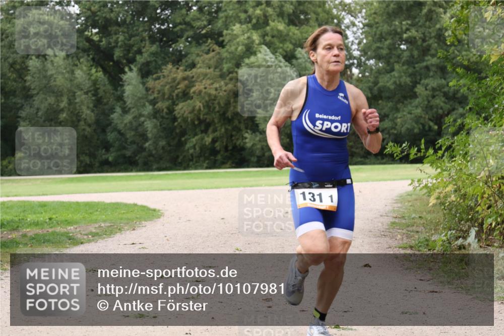 30.08.2026 - Elbe Triathlon Hamburg Antke Förster http://msf.ph/oto/10107981 30.08.2026 14:26:18 Laufen 131, 1 meine-sportfotos.de