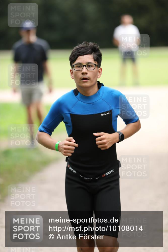 30.08.2026 - Elbe Triathlon Hamburg Antke Förster http://msf.ph/oto/10108014 30.08.2026 12:56:26 Laufen  meine-sportfotos.de