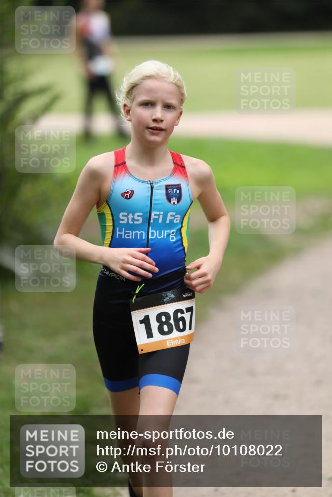 30.08.2026 - Elbe Triathlon Hamburg Antke Förster http://msf.ph/oto/10108022 30.08.2026 12:56:32 Laufen 1867 meine-sportfotos.de