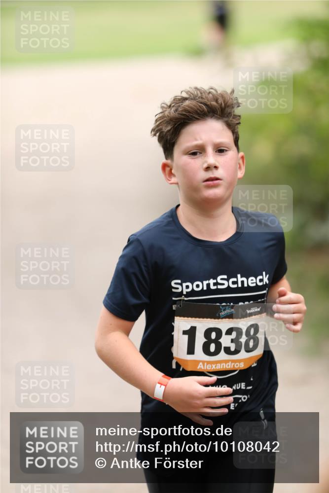 30.08.2026 - Elbe Triathlon Hamburg Antke Förster http://msf.ph/oto/10108042 30.08.2026 12:56:47 Laufen 1838 meine-sportfotos.de