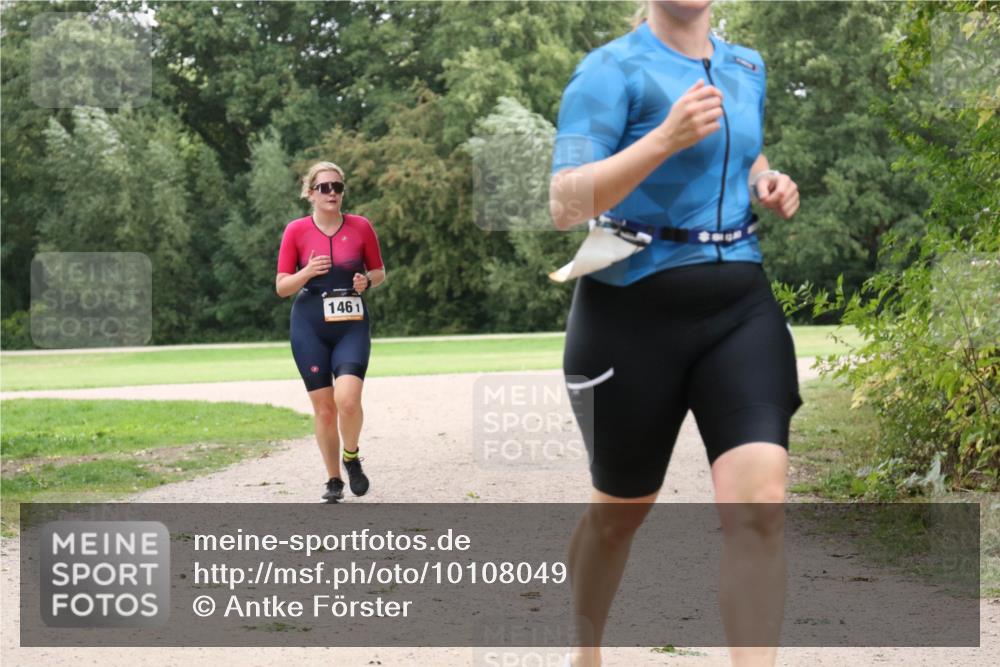 30.08.2026 - Elbe Triathlon Hamburg Antke Förster http://msf.ph/oto/10108049 30.08.2026 14:28:18 Laufen 1461 meine-sportfotos.de