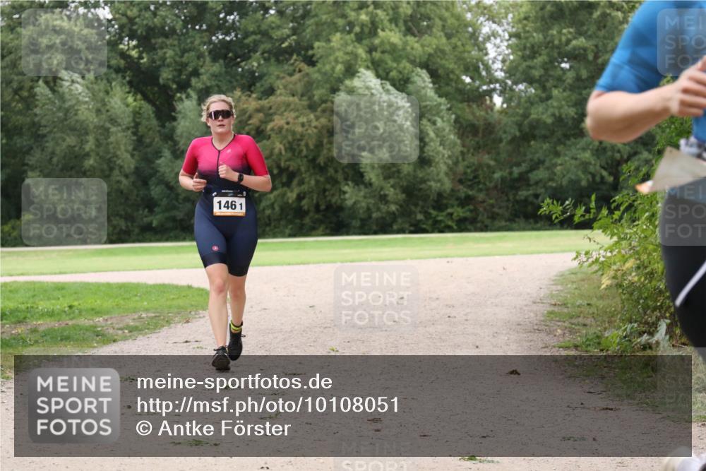 30.08.2026 - Elbe Triathlon Hamburg Antke Förster http://msf.ph/oto/10108051 30.08.2026 14:28:19 Laufen 1461 meine-sportfotos.de