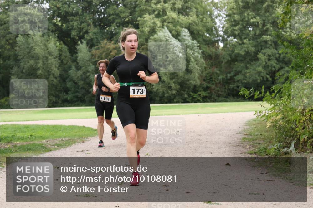 30.08.2026 - Elbe Triathlon Hamburg Antke Förster http://msf.ph/oto/10108081 30.08.2026 14:28:49 Laufen 1731 meine-sportfotos.de