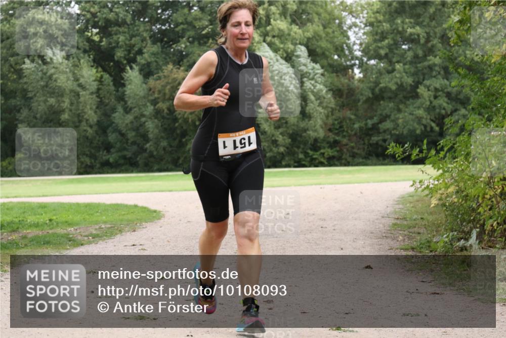30.08.2026 - Elbe Triathlon Hamburg Antke Förster http://msf.ph/oto/10108093 30.08.2026 14:28:52 Laufen 151, 1 meine-sportfotos.de