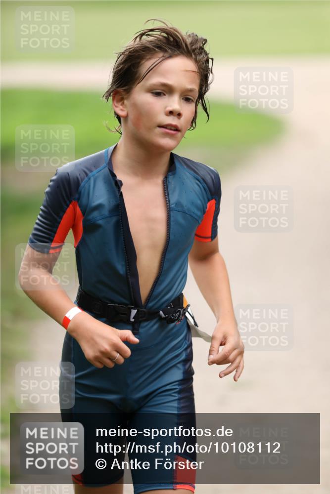 30.08.2026 - Elbe Triathlon Hamburg Antke Förster http://msf.ph/oto/10108112 30.08.2026 12:58:08 Laufen  meine-sportfotos.de