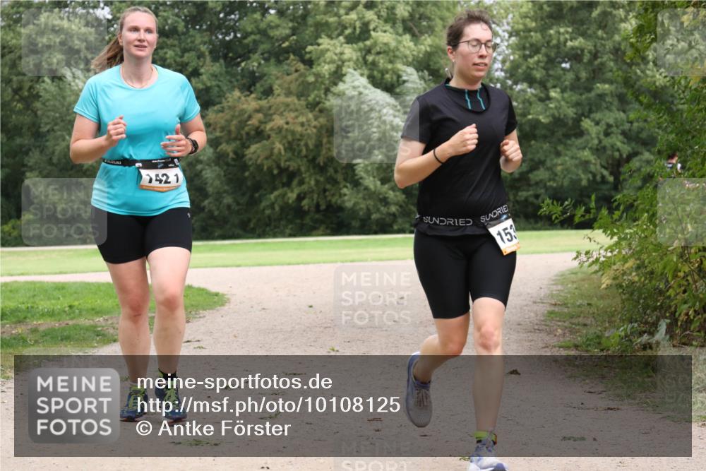 30.08.2026 - Elbe Triathlon Hamburg Antke Förster http://msf.ph/oto/10108125 30.08.2026 14:29:47 Laufen 421, 15 meine-sportfotos.de