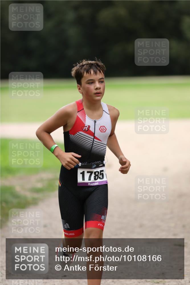30.08.2026 - Elbe Triathlon Hamburg Antke Förster http://msf.ph/oto/10108166 30.08.2026 13:00:43 Laufen 1785 meine-sportfotos.de