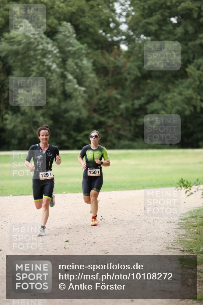 30.08.2026 - Elbe Triathlon Hamburg Antke Förster http://msf.ph/oto/10108272 30.08.2026 14:23:51 Laufen 129, 1, 1501 meine-sportfotos.de