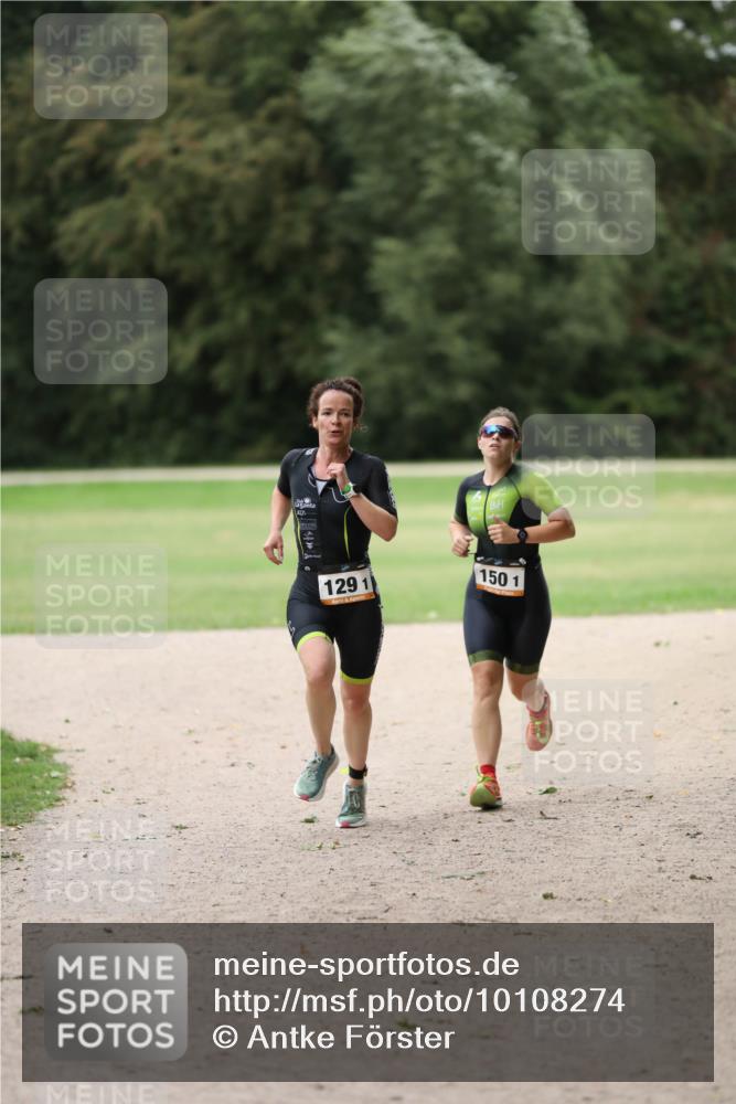 30.08.2026 - Elbe Triathlon Hamburg Antke Förster http://msf.ph/oto/10108274 30.08.2026 14:23:51 Laufen 129, 1, 150, 1 meine-sportfotos.de