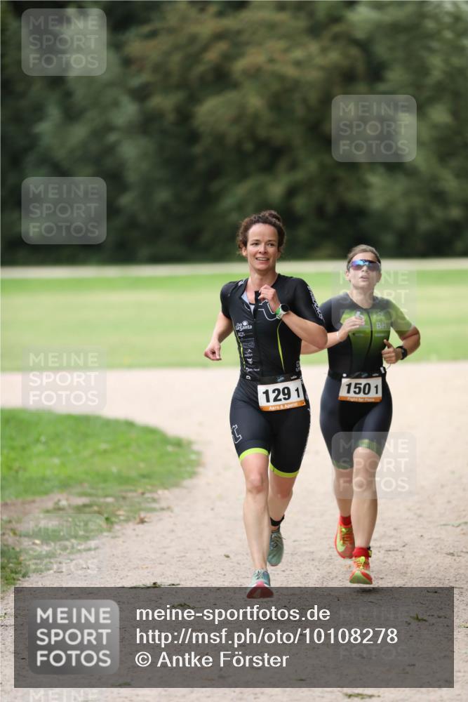 30.08.2026 - Elbe Triathlon Hamburg Antke Förster http://msf.ph/oto/10108278 30.08.2026 14:23:53 Laufen 1291, 1501 meine-sportfotos.de