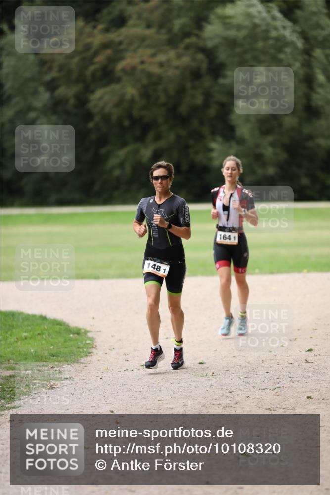 30.08.2026 - Elbe Triathlon Hamburg Antke Förster http://msf.ph/oto/10108320 30.08.2026 14:25:23 Laufen 148, 1, 164, 1 meine-sportfotos.de