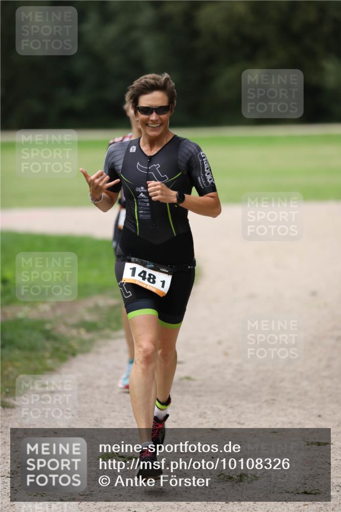 30.08.2026 - Elbe Triathlon Hamburg Antke Förster http://msf.ph/oto/10108326 30.08.2026 14:25:25 Laufen 148, 1 meine-sportfotos.de