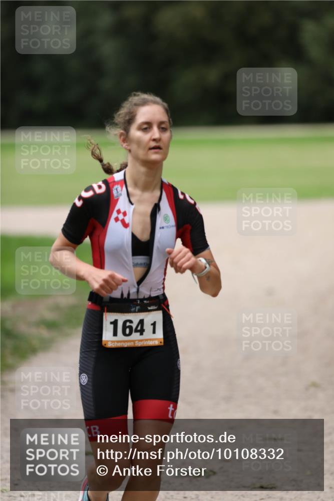 30.08.2026 - Elbe Triathlon Hamburg Antke Förster http://msf.ph/oto/10108332 30.08.2026 14:25:27 Laufen 1641 meine-sportfotos.de