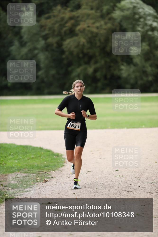 30.08.2026 - Elbe Triathlon Hamburg Antke Förster http://msf.ph/oto/10108348 30.08.2026 14:26:02 Laufen 1631 meine-sportfotos.de
