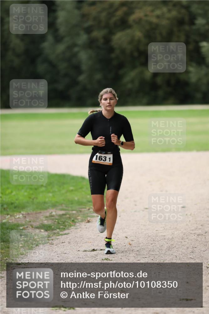 30.08.2026 - Elbe Triathlon Hamburg Antke Förster http://msf.ph/oto/10108350 30.08.2026 14:26:02 Laufen 163, 1 meine-sportfotos.de