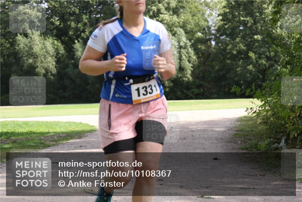 30.08.2026 - Elbe Triathlon Hamburg Antke Förster http://msf.ph/oto/10108367 30.08.2026 14:37:07 Laufen 1331 meine-sportfotos.de
