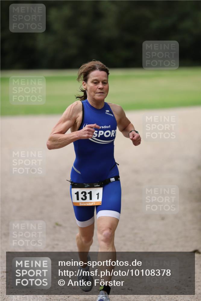 30.08.2026 - Elbe Triathlon Hamburg Antke Förster http://msf.ph/oto/10108378 30.08.2026 14:26:17 Laufen 131, 1, 1 meine-sportfotos.de