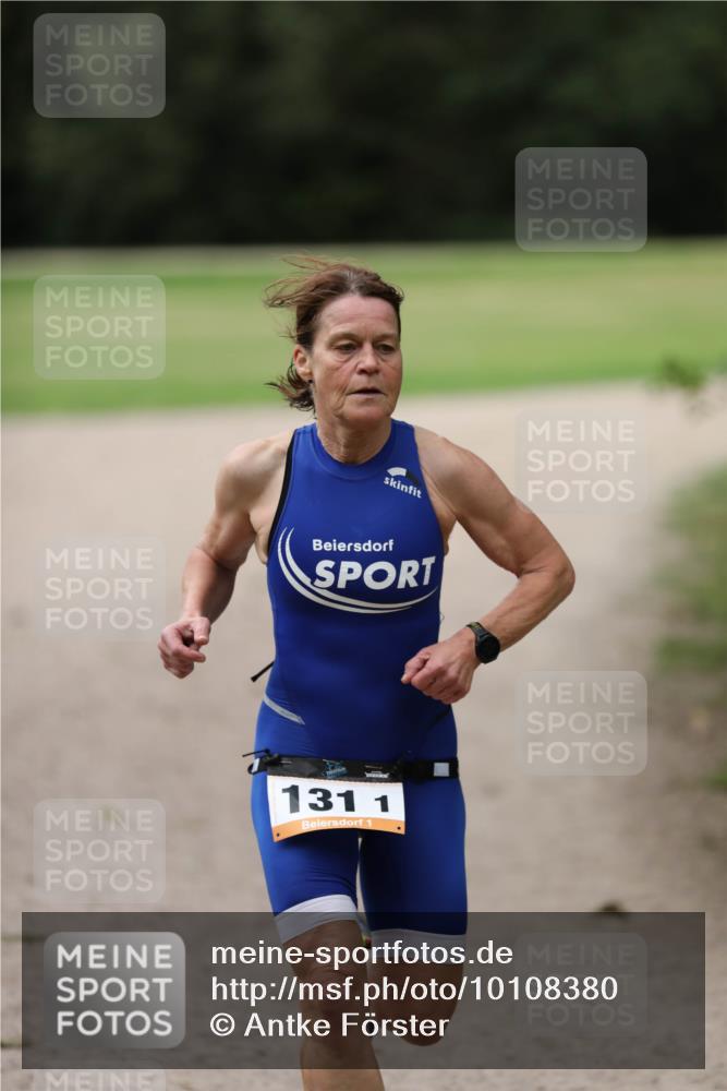 30.08.2026 - Elbe Triathlon Hamburg Antke Förster http://msf.ph/oto/10108380 30.08.2026 14:26:18 Laufen 131, 1, 1 meine-sportfotos.de