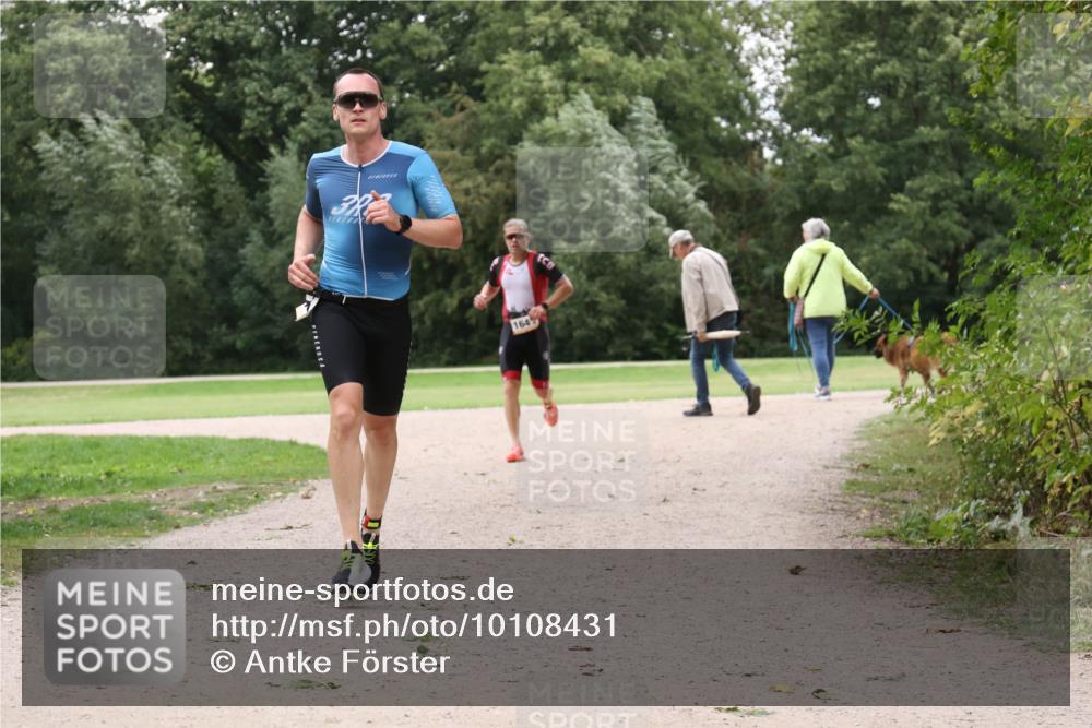 30.08.2026 - Elbe Triathlon Hamburg Antke Förster http://msf.ph/oto/10108431 30.08.2026 14:58:25 Laufen 164 meine-sportfotos.de