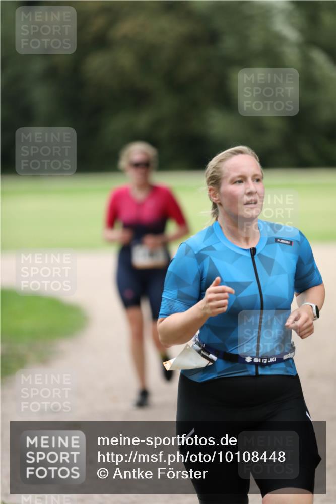 30.08.2026 - Elbe Triathlon Hamburg Antke Förster http://msf.ph/oto/10108448 30.08.2026 14:28:18 Laufen  meine-sportfotos.de