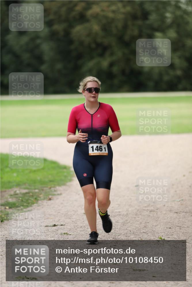 30.08.2026 - Elbe Triathlon Hamburg Antke Förster http://msf.ph/oto/10108450 30.08.2026 14:28:18 Laufen 1461 meine-sportfotos.de