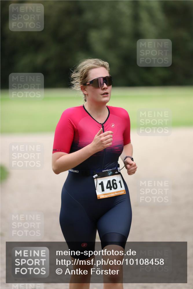 30.08.2026 - Elbe Triathlon Hamburg Antke Förster http://msf.ph/oto/10108458 30.08.2026 14:28:20 Laufen 1461 meine-sportfotos.de
