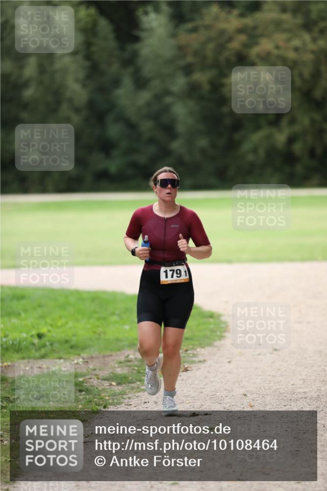 30.08.2026 - Elbe Triathlon Hamburg Antke Förster http://msf.ph/oto/10108464 30.08.2026 14:28:37 Laufen 179 meine-sportfotos.de