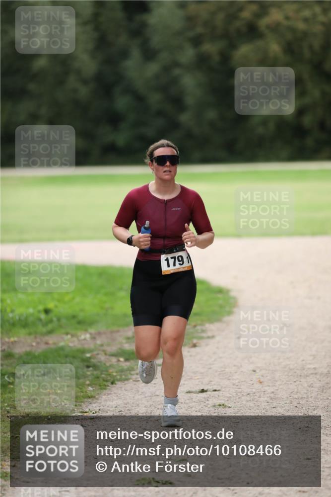 30.08.2026 - Elbe Triathlon Hamburg Antke Förster http://msf.ph/oto/10108466 30.08.2026 14:28:38 Laufen 3001, 179 meine-sportfotos.de