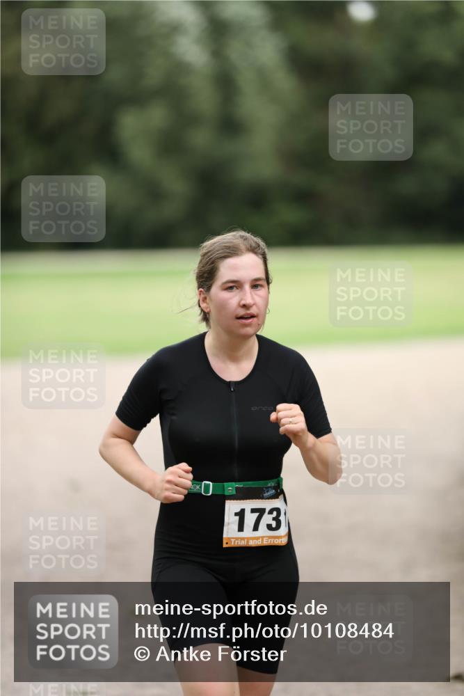 30.08.2026 - Elbe Triathlon Hamburg Antke Förster http://msf.ph/oto/10108484 30.08.2026 14:28:49 Laufen 173 meine-sportfotos.de