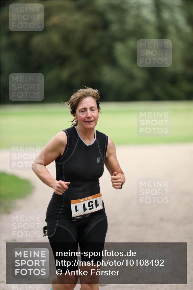 30.08.2026 - Elbe Triathlon Hamburg Antke Förster http://msf.ph/oto/10108492 30.08.2026 14:28:52 Laufen 151, 1 meine-sportfotos.de