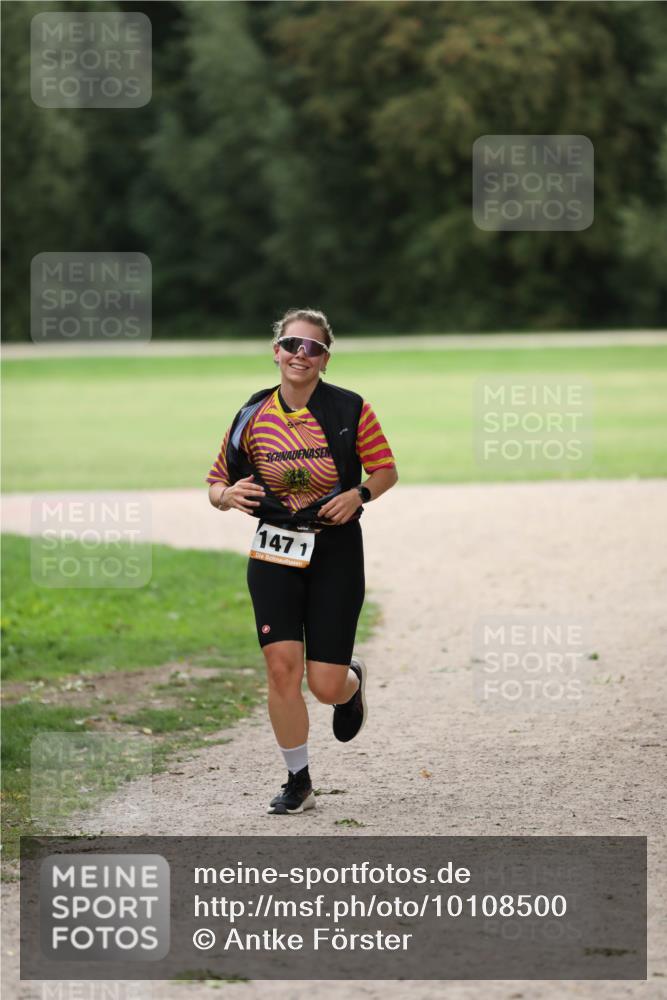 30.08.2026 - Elbe Triathlon Hamburg Antke Förster http://msf.ph/oto/10108500 30.08.2026 14:29:03 Laufen 147, 1 meine-sportfotos.de