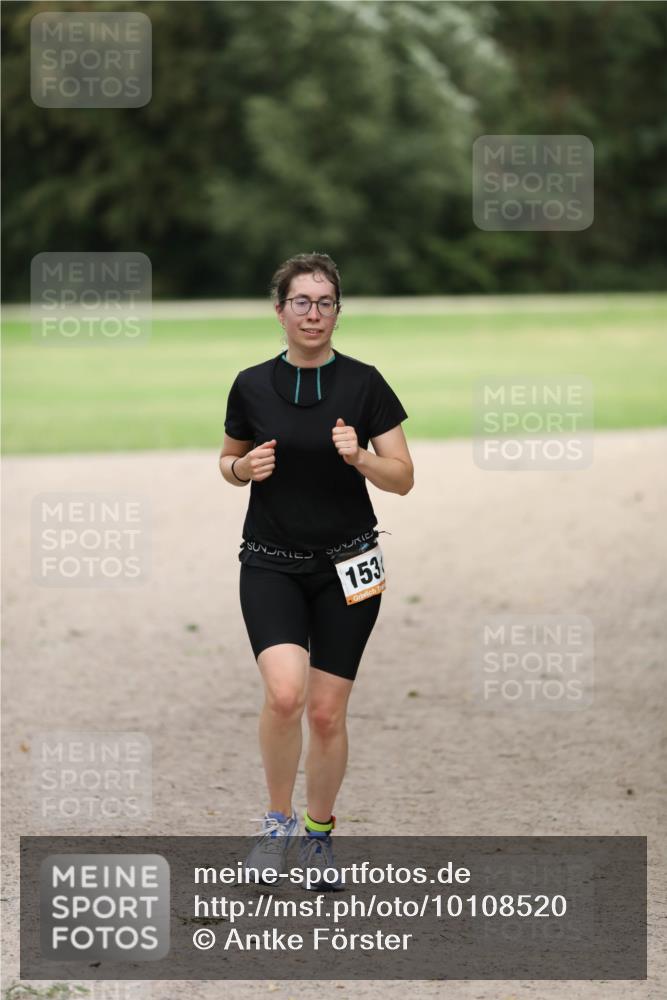 30.08.2026 - Elbe Triathlon Hamburg Antke Förster http://msf.ph/oto/10108520 30.08.2026 14:29:46 Laufen 153 meine-sportfotos.de