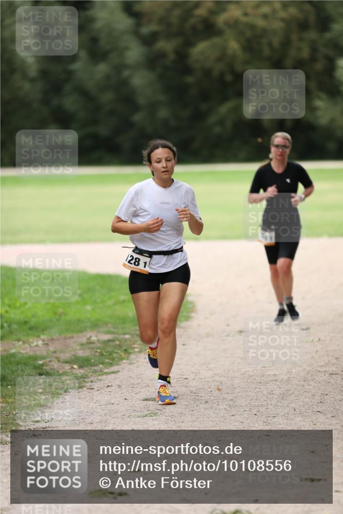 30.08.2026 - Elbe Triathlon Hamburg Antke Förster http://msf.ph/oto/10108556 30.08.2026 14:30:19 Laufen 28, 1, 4 meine-sportfotos.de
