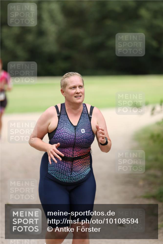 30.08.2026 - Elbe Triathlon Hamburg Antke Förster http://msf.ph/oto/10108594 30.08.2026 14:30:53 Laufen  meine-sportfotos.de