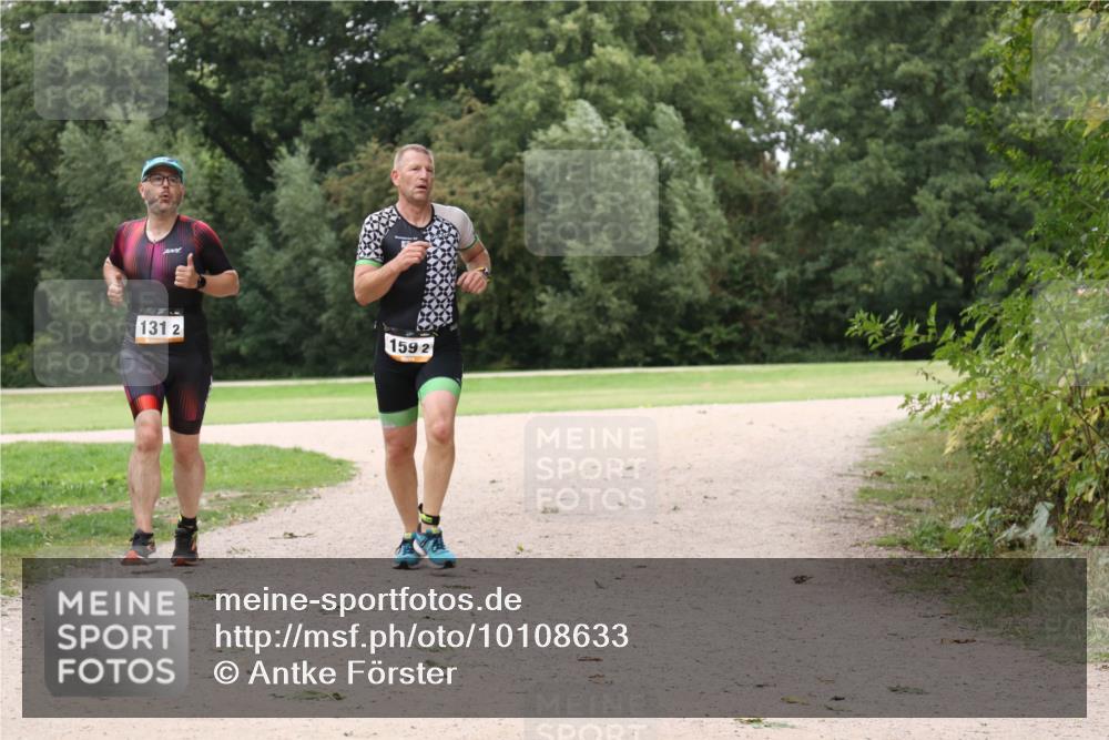 30.08.2026 - Elbe Triathlon Hamburg Antke Förster http://msf.ph/oto/10108633 30.08.2026 15:05:27 Laufen 131, 2, 159, 2 meine-sportfotos.de