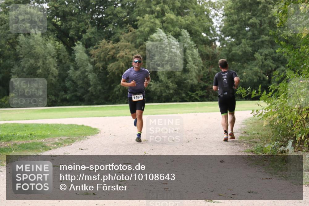 30.08.2026 - Elbe Triathlon Hamburg Antke Förster http://msf.ph/oto/10108643 30.08.2026 15:06:07 Laufen 146, 2 meine-sportfotos.de