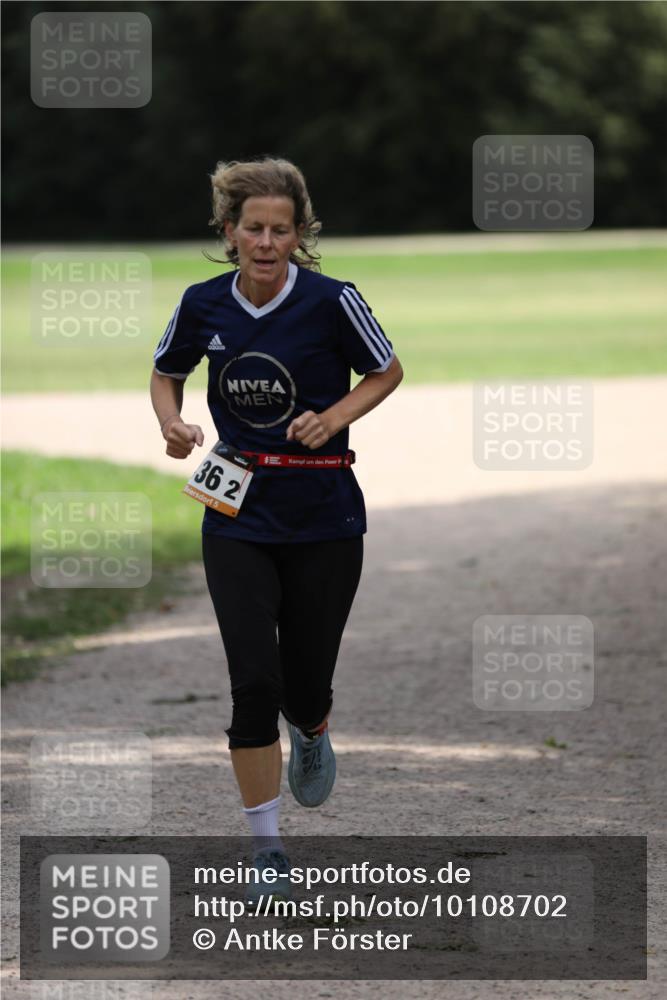 30.08.2026 - Elbe Triathlon Hamburg Antke Förster http://msf.ph/oto/10108702 30.08.2026 14:33:44 Laufen 36, 2, 5 meine-sportfotos.de